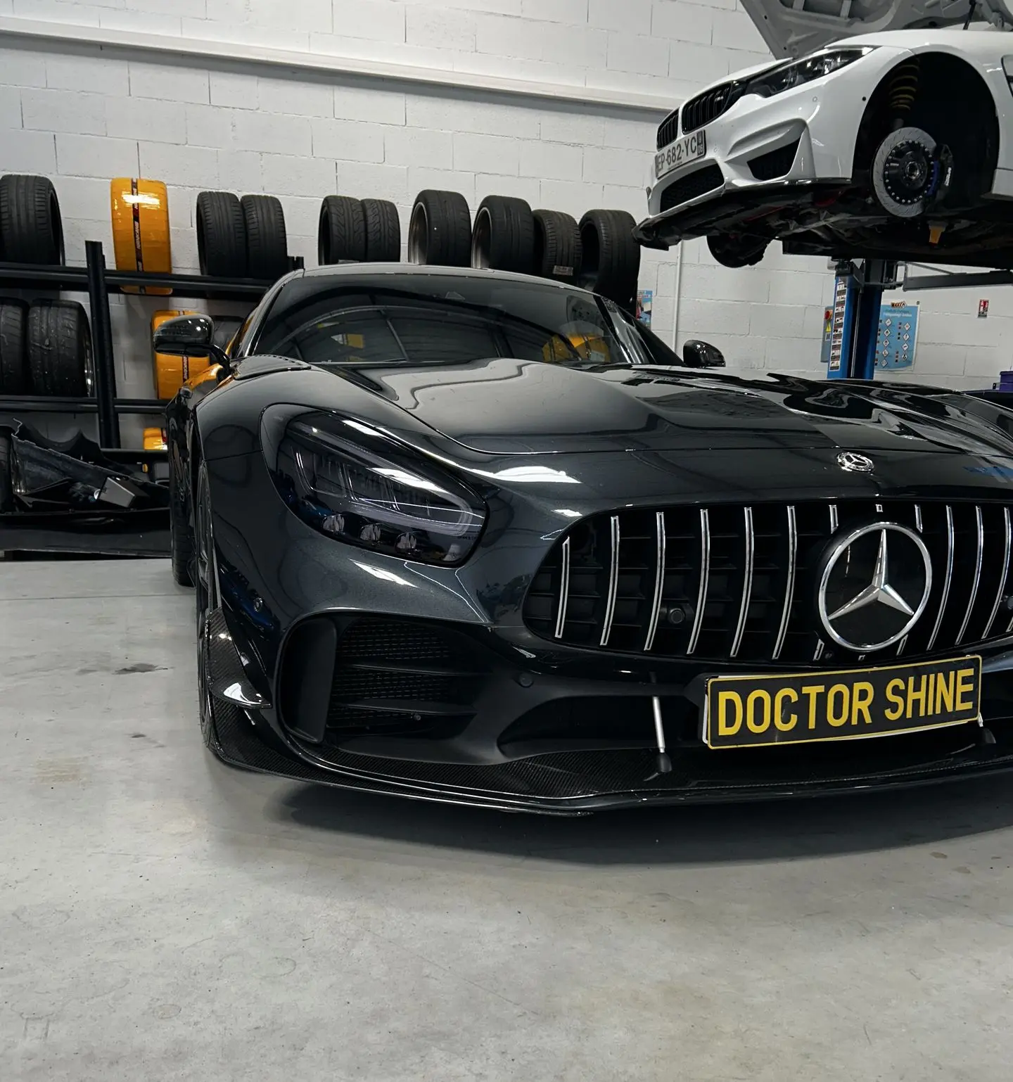 Mercedes AMG GTR PRO Mercedes AMG GTR PRO